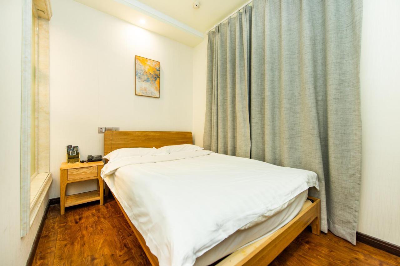 J Hotel Şanghay Dış mekan fotoğraf
