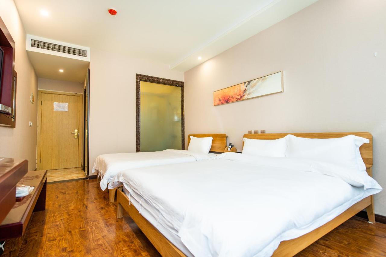 J Hotel Şanghay Dış mekan fotoğraf